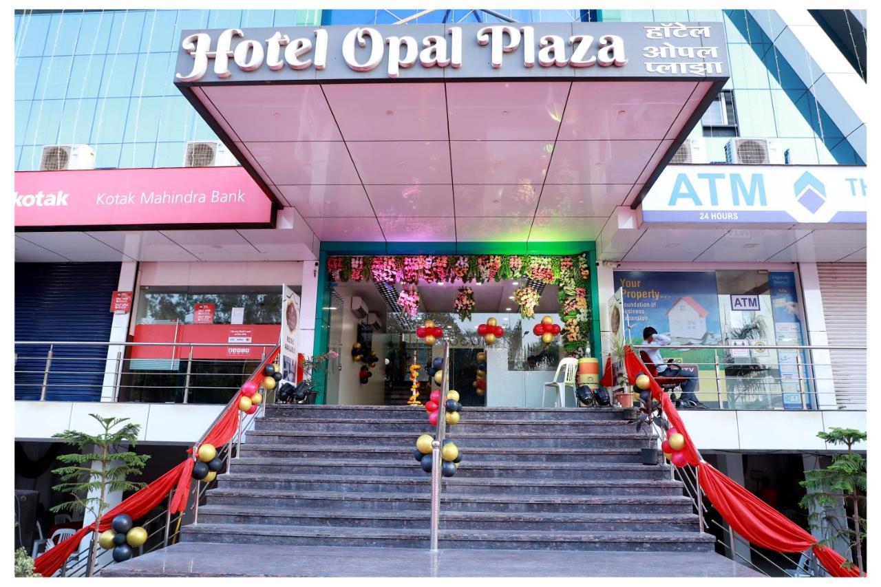 Waluj Buzurg Hotel Opal Plaza Executive מראה חיצוני תמונה